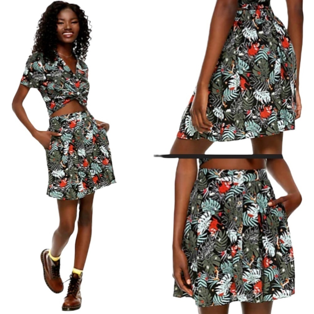 Disney Lion King Tropical Mini Skirt Medium